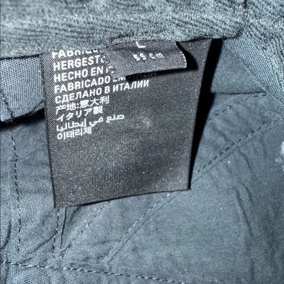 Balenciaga Split Pierced Hat - Picture 5 of 7